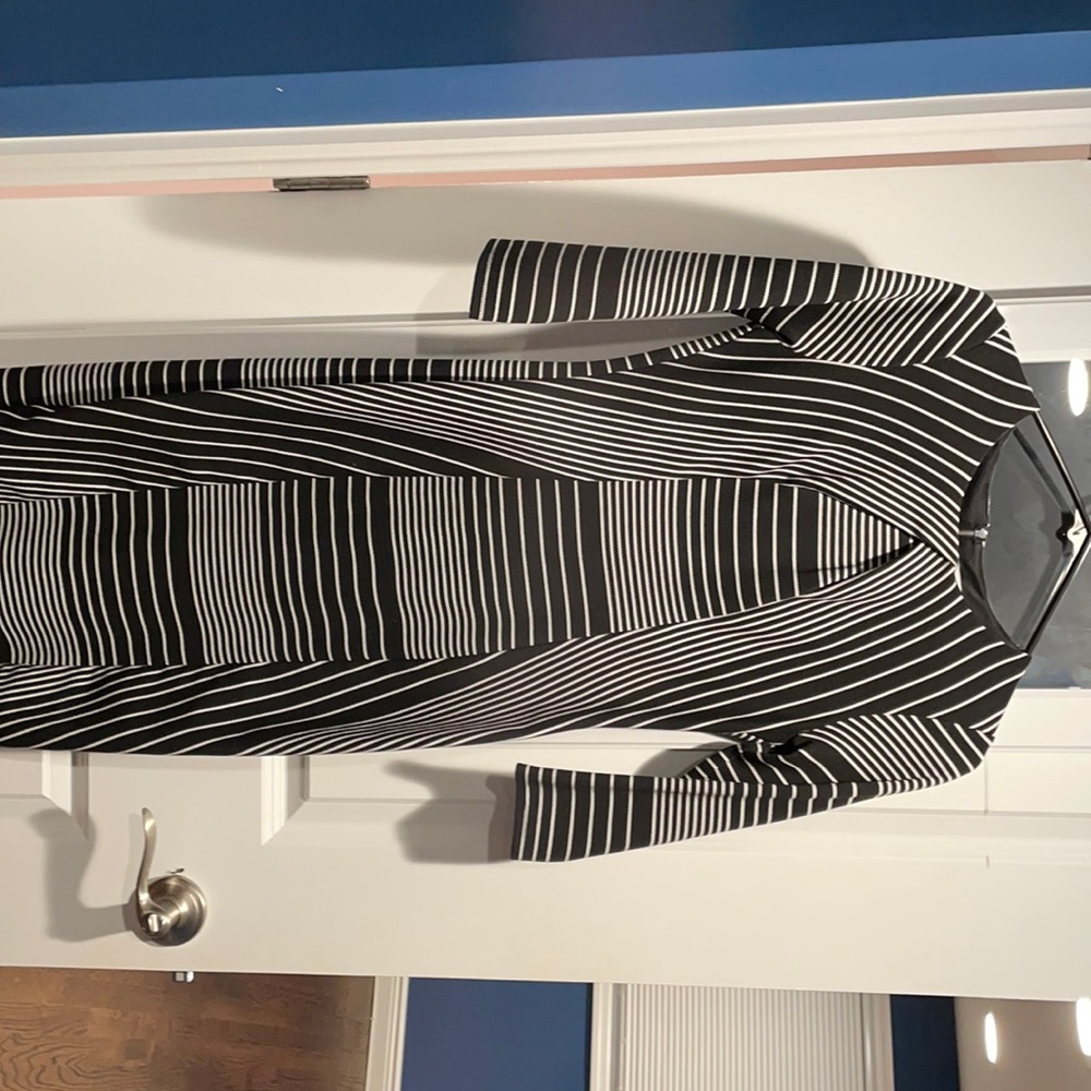 New York& Company Midi stripe dress